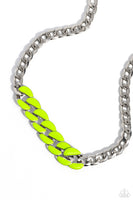 Paparazzi Accessories CURB Craze - Green Necklace