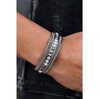 Paparazzi Accessories Empress Etiquette Silver Bracelet